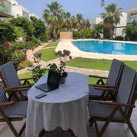 Pool View With Exclusive Meet Of Nature&sea Holiday home Antalya